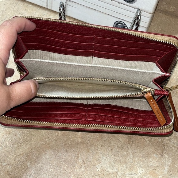 Dooney & Bourke Handbag, Pebble Grain Tote w/Wristlet Wallet, leather, red - Picture 16 of 16